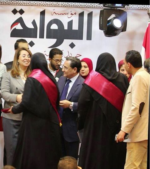 وزيرة التضامن الاجتماعي في تكريم أسر الشهداء بالرعاية والشكر والتقدير