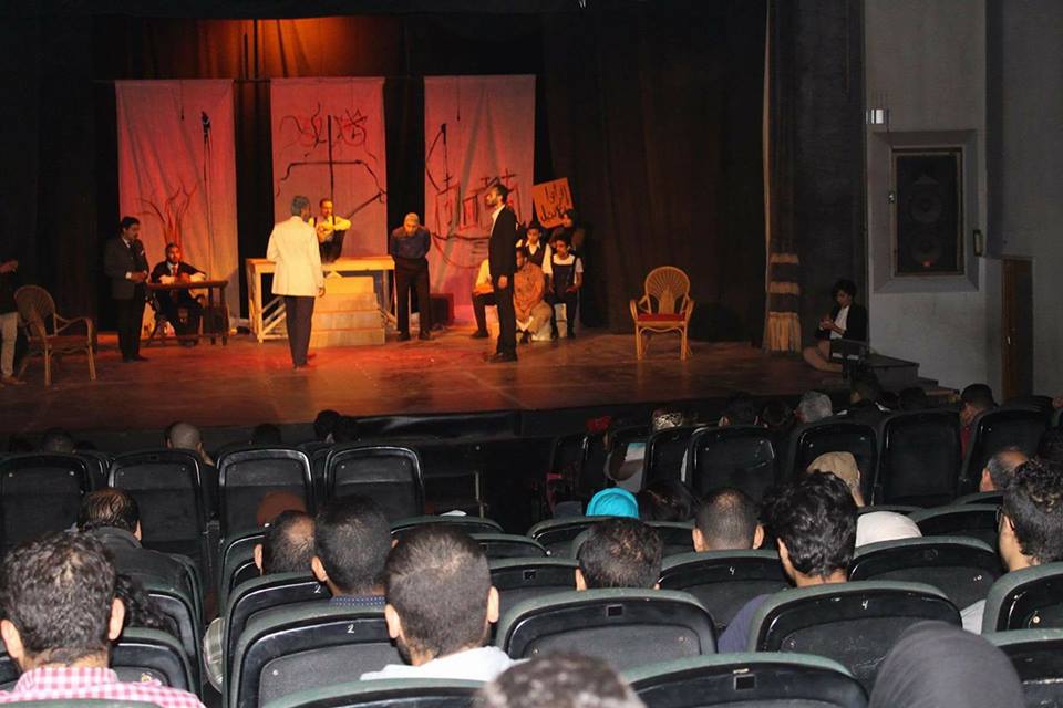 جامعة المنصوره تشارك بميراث الريح ضمن فعاليات المسرح العربى