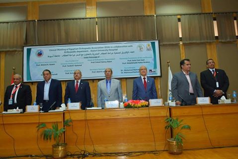 رئيس جامعة أسيوط يعلن عن مواصلة سعى الجامعة للانتهاء من التجهيزات الخاصة بمركز الإصابات والطوارئ 