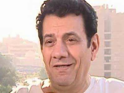 غياب تام للفنانين عن جنازة أبوالنجا بالدقهليه