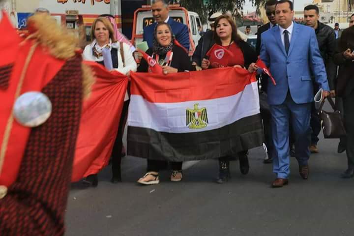 المبدعين المصريين والتونسيين في مهرجان تراثنا هويتنا . 