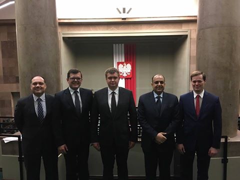 السفير المصري فى وارسو يلتقى مع أعضاء المجموعة البرلمانية المصرية البولندية