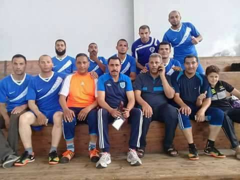 صلاح عبد الرحمن يقدم التهنئة لفريق كرة القدم لبريد بني سويف