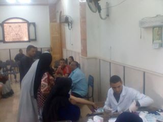 بالصور.. اقبال كبير على قافلة الفيروسات الكبدية بقرية برطس مركز اوسيم محافظة الجيزة