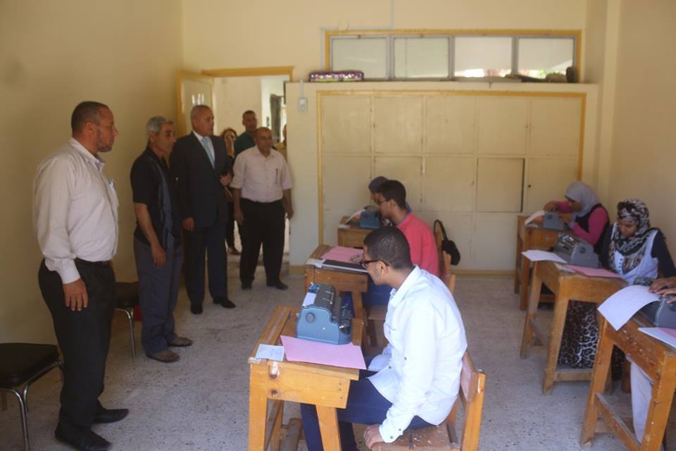 احالة رئيس لجنة ثانوية بالسويس للتحقيق .. والسبب