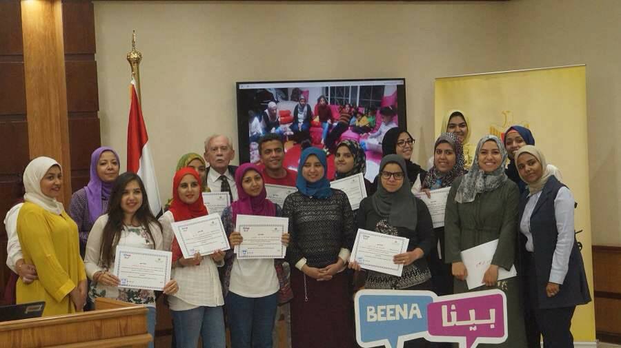 التضامن تدرب شباب الأندية الاجتماعية بالشرقية على حرف يدوية