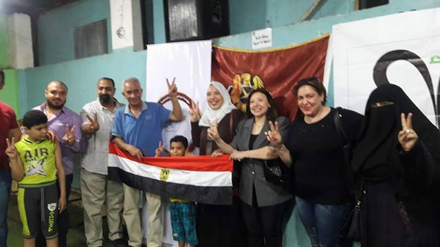 المجموعة 73 مؤرخين تشارك مع أبطال حرب أكتوبر في إفطار جماعي للأيتام