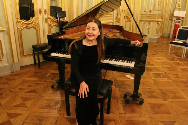 السيمفونى يعزف رابسودية سلامة على بيانو مشيرة بقيادة فرج فى الاوبرا