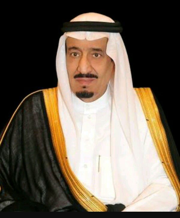 الملك سلمان :يوجه بتقديم إجازة عيد الفطر المبارك للموظفين الحكوميين