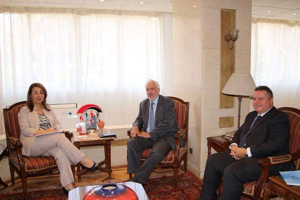 غادة والي تستقبل السفير اليوناني في القاهرة