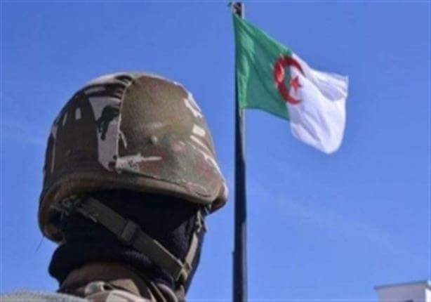 إقرأ عن أخر إرهابي يسلم نفسه في الجزائر