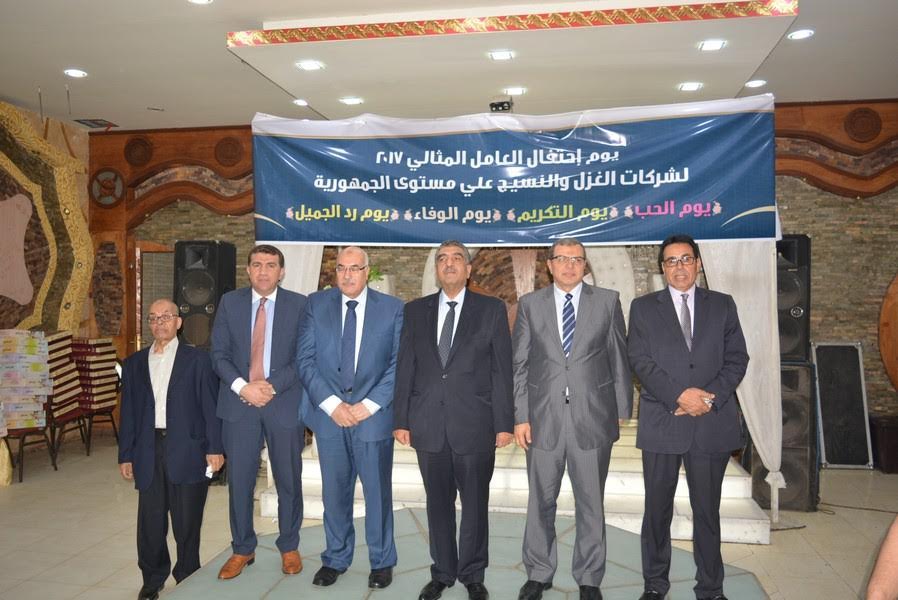 الدكتور أحمد مصطفى : لاتوجد شركات غزل مطروحة فى البورصة .. وتعويم الجنيه ضاعف معدلات التصدير