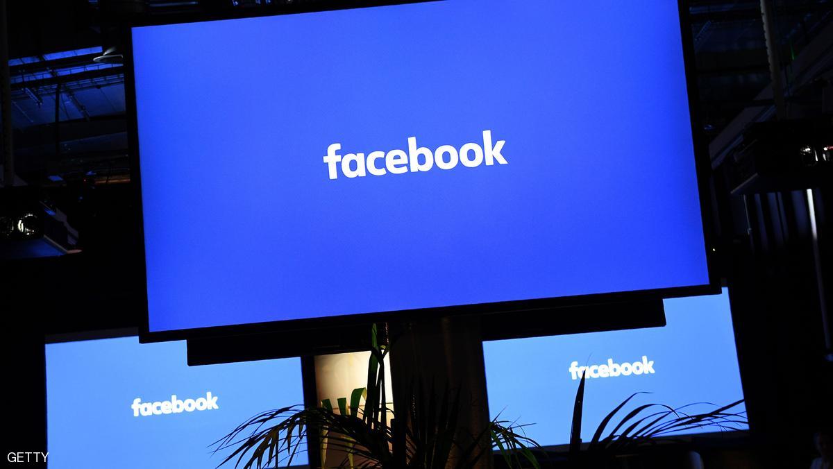 فيسبوك  تتفاوض مع وكلاء في استوديوهات هوليوود بالولايات المتحدة