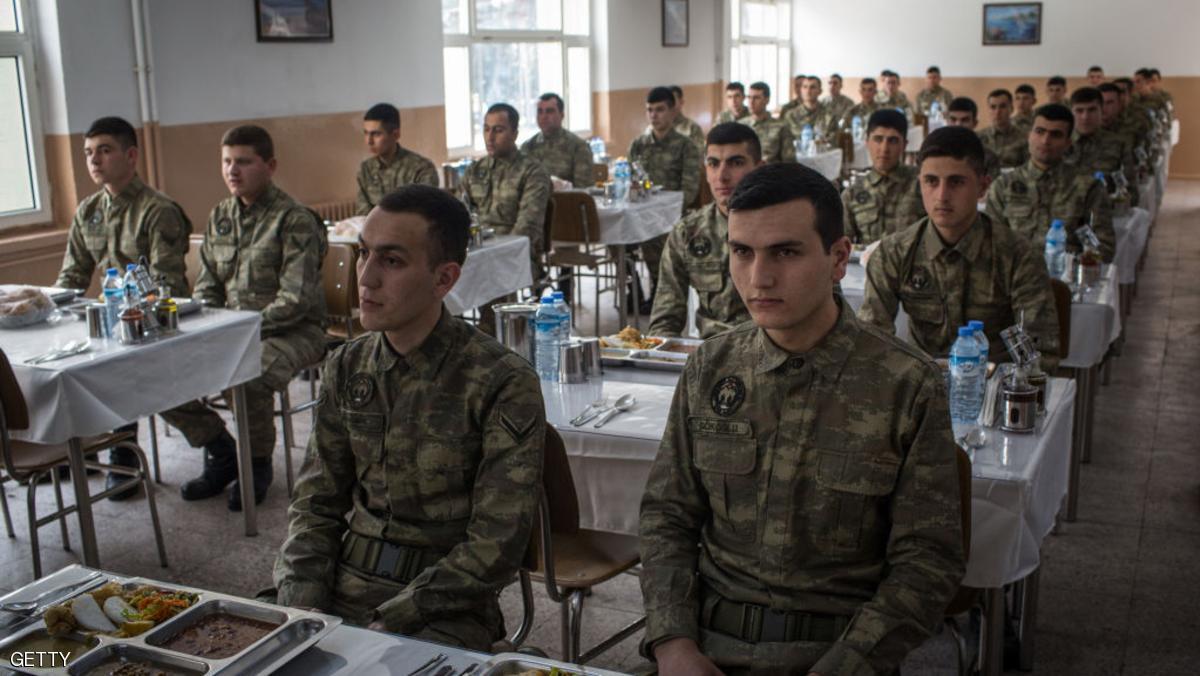 تعرض عشرات الجنود الأتراك إلى التسمم في قاعدة عسكرية