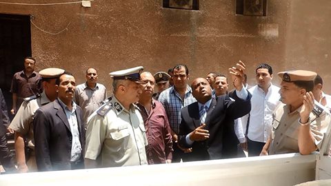 مدير امن الغربيه يفاجئ أقسام الشرطة ويلتقى المواطنين