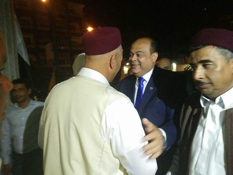 بالصور.. عمداء ومشايخ مطروح ينظمون مؤتمرا شعبيا