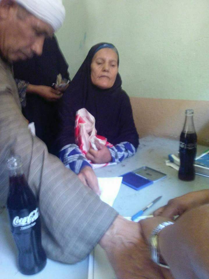 تضامن الغربية يواصل توزيع المواد الغذائية بالقرى الأكثر فقرا