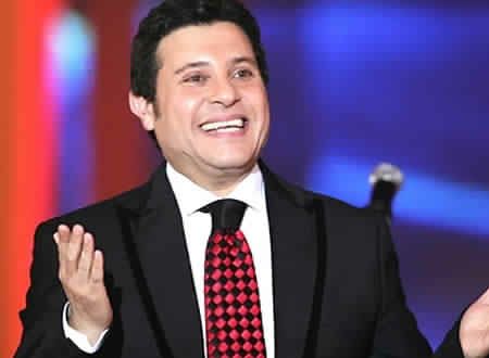 هانى شاكر يبدع بأجمل أغانيه على مسرح مكتبه الأسكندريه
