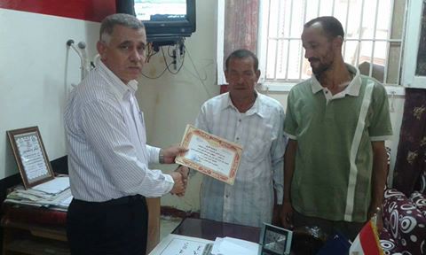 محمد رمضان يكرم أوائل الثانوية العامة على مستوى الإدارة التعليمية بالفشن ببني سويف