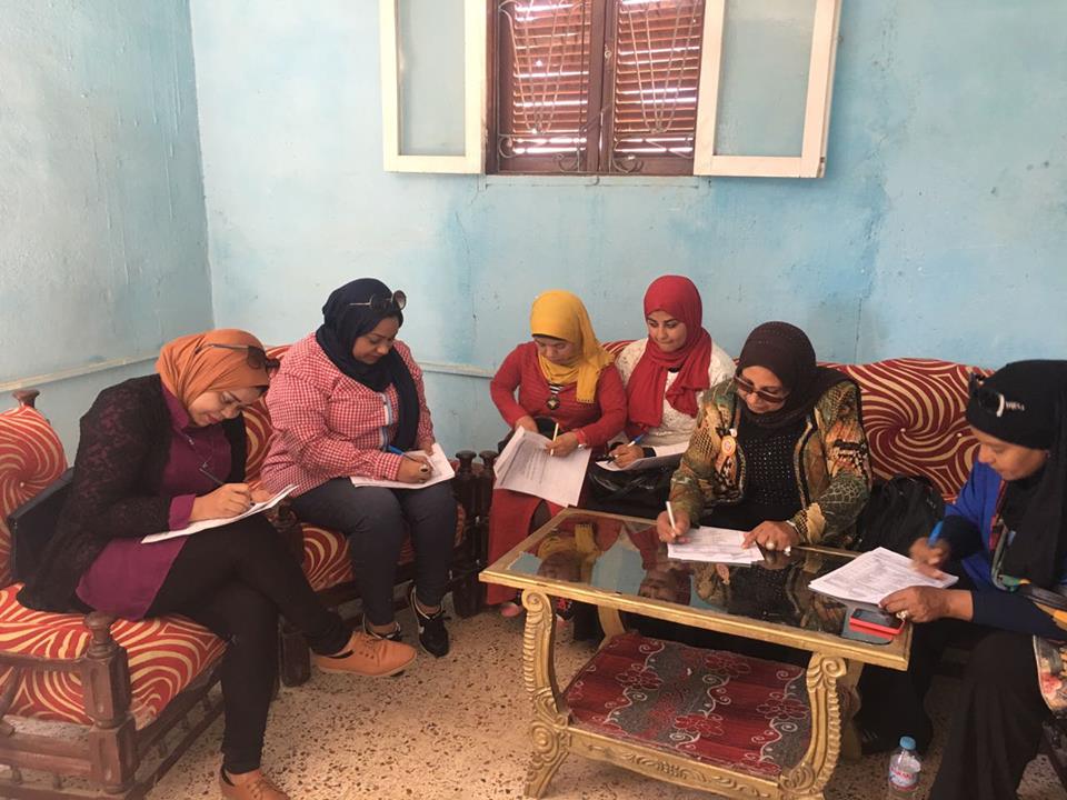 ” القومي للمرأة ” يواصل حملات طرق الأبواب بالأقصر