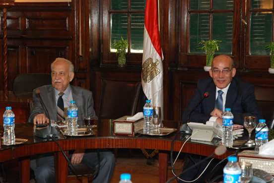 ”البنا” يبحث موقف تنفيذ المشروعات الزراعية المشتركة مع جهاز الخدمة الوطنية