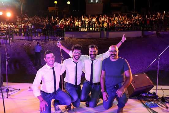 اربعة شباب مصريين يعيدون أمجاد البيتلز في مهرجان الاوبرا الصيفي بالاسكندرية