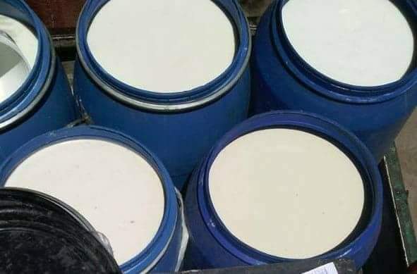 ضبط 2.5 طن ألبان و 750 كيلو جبنه مجهولة المصدر ببنى سويف