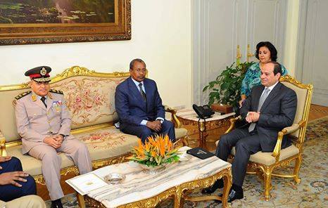 السيسى يستقبل وزير الدفاع التشادى
