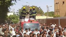 بالصور... جنازة عسكرية وشعبية مهيبة لشهيدى حادث هجوم كمين أسنا الأقصر