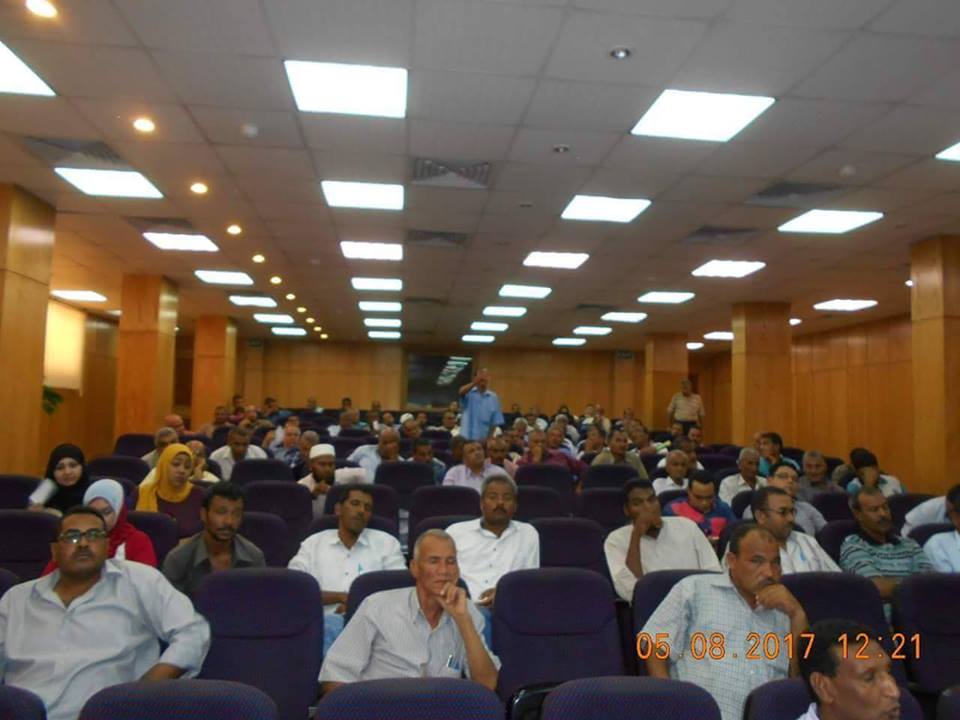 بالصور .. بدء محاضرات تأهيل رؤساء وموظفي المجالس المحلية بقري الاقصر