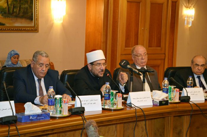 صالون الجمهورية الثقافي يعود بقوة  للساحة الفكرية والثقافية