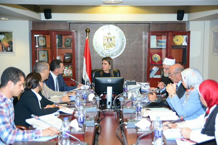 اللجنة التنفيذية لصندوق تحيا مصر تبدأ تنفيذ الخطة العاجلة لدعم محافظة أسوان بقيمة 320 مليون جنيه