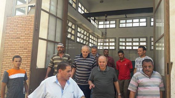 بالصور | هجرس يتابع تسريب مياه الصرف الصحى بقرية مسهلة