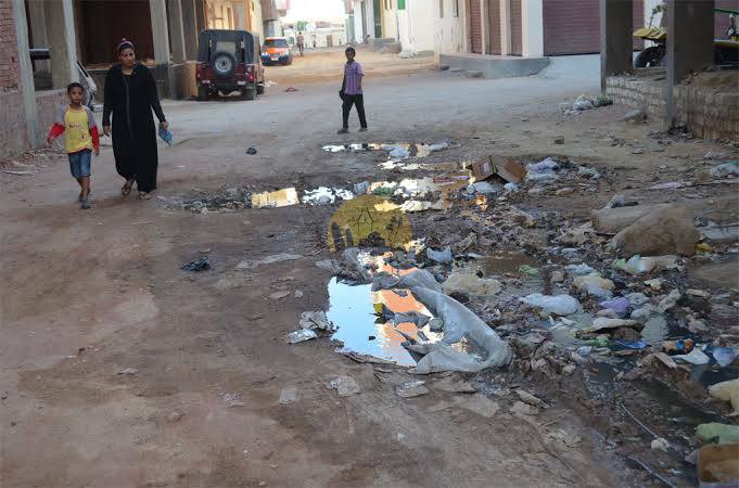 ”الأحرار الاشتراكيين” يطالب بالاهتمام بشوارع البحر الأحمر