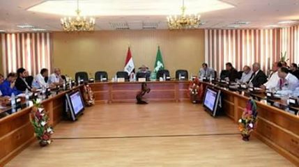 بالصور : اجتماع موسعا لعرض المشروعات المتعثرة بالشرقية