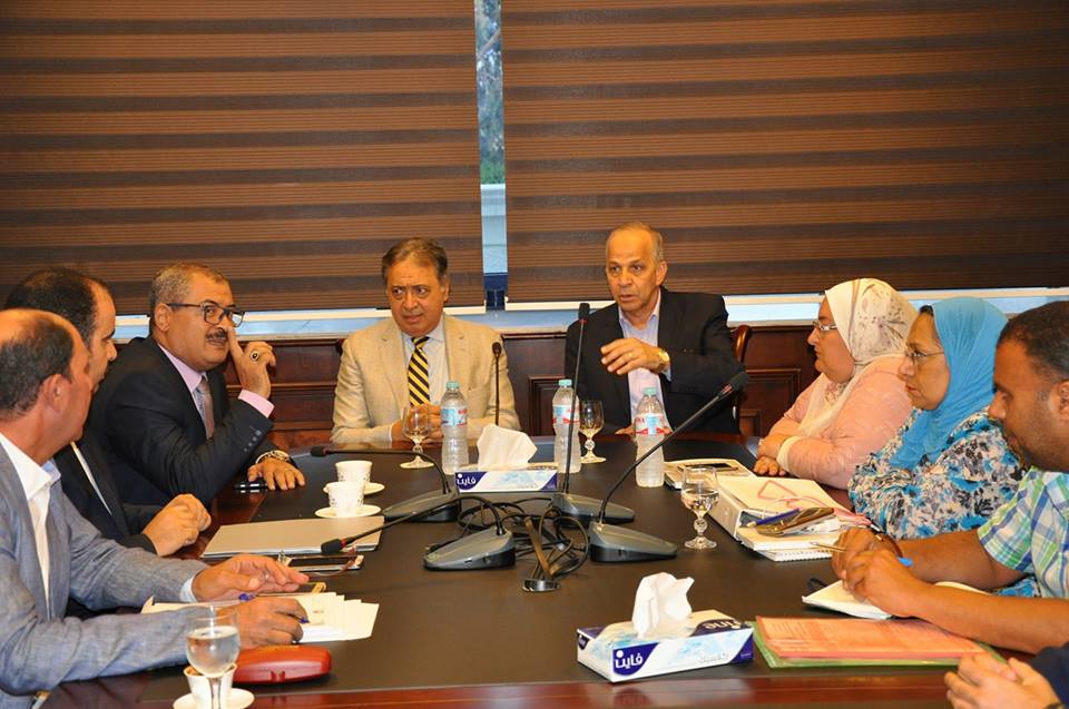 وزير الصحة يستقبل محافظ القليوبية لبحث تجهيز مستشفى الحروق بالقليوبية