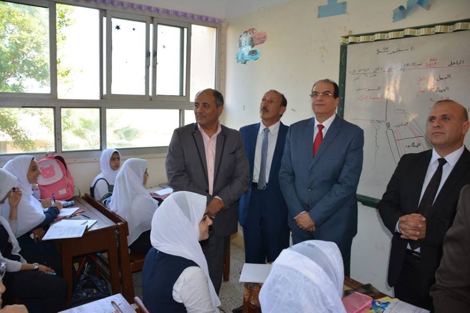 محافظ الدقهلية لليوم الثاني على التوالي يتفقد عدد من المدارس بدكرنس