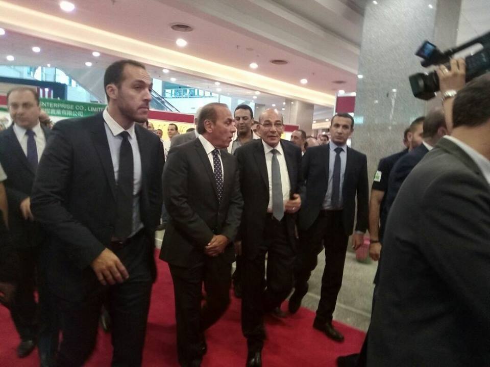 وزير الزراعة يفتتح الدورة الـ 30 لمعرض صحاري الزراعي الدولي