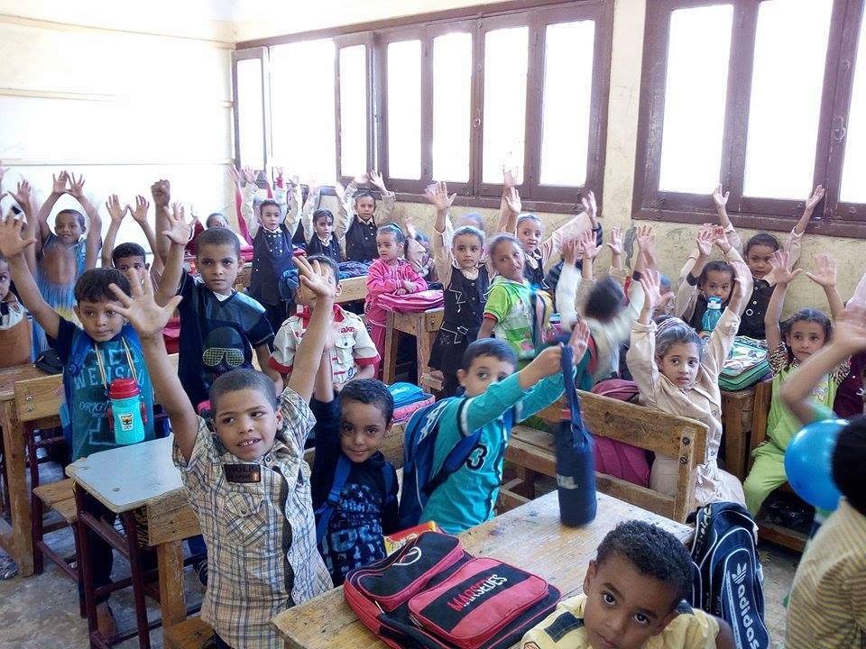 سيدات الأعمال بأسيوط تحتفل بتلاميذ الصف الاول بمدرسة المعابدة المسائية الابتدائية