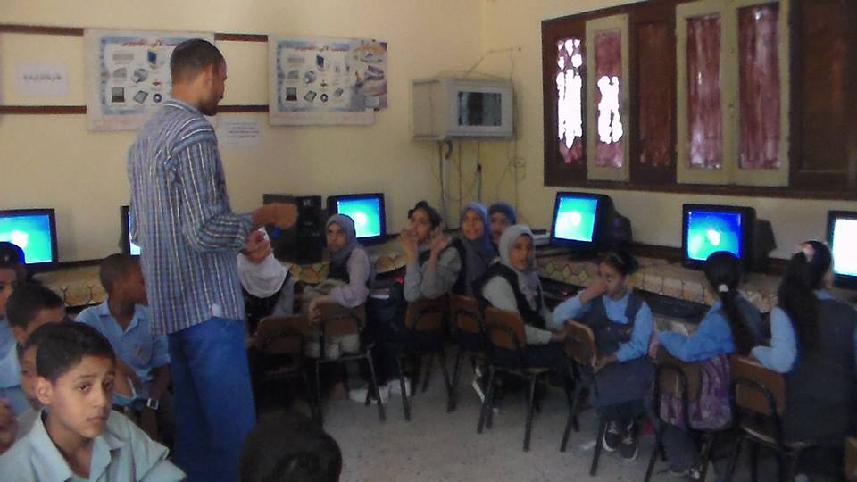 استمرار تنفيذ ورشة عمل تدريب تكنولوجى بقنا