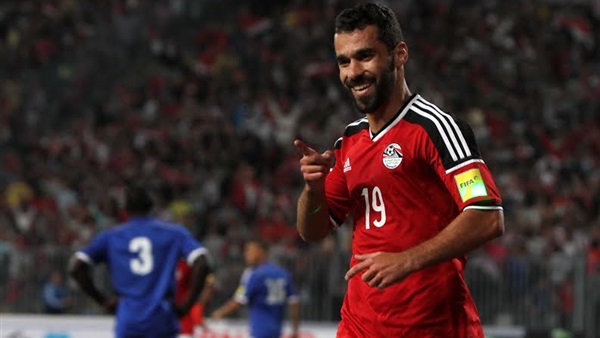 لاعب الأهلي فى تشكيلة الكاف المثالية لذهاب نصف نهائي أبطال أفريقيا