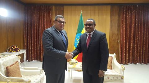 رئيس الوزراء الإثيوبي يستقبل السفير المصرى بأديس أبابا