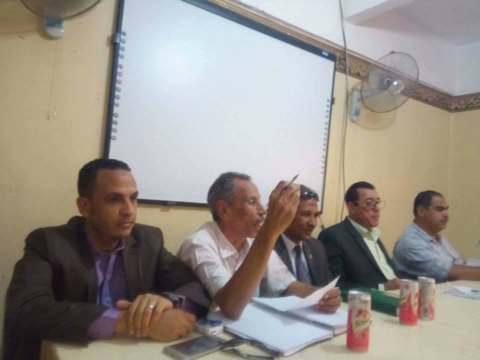 قافلة عبد الحميد رضوان في ضيافة مدرسة دار السلام التجارية بنات بسوهاج