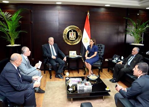 وزيرا الاستثمار والري يبحثان مع محافظ جنوب سيناء الفرص الاستثمارية بالمحافظة