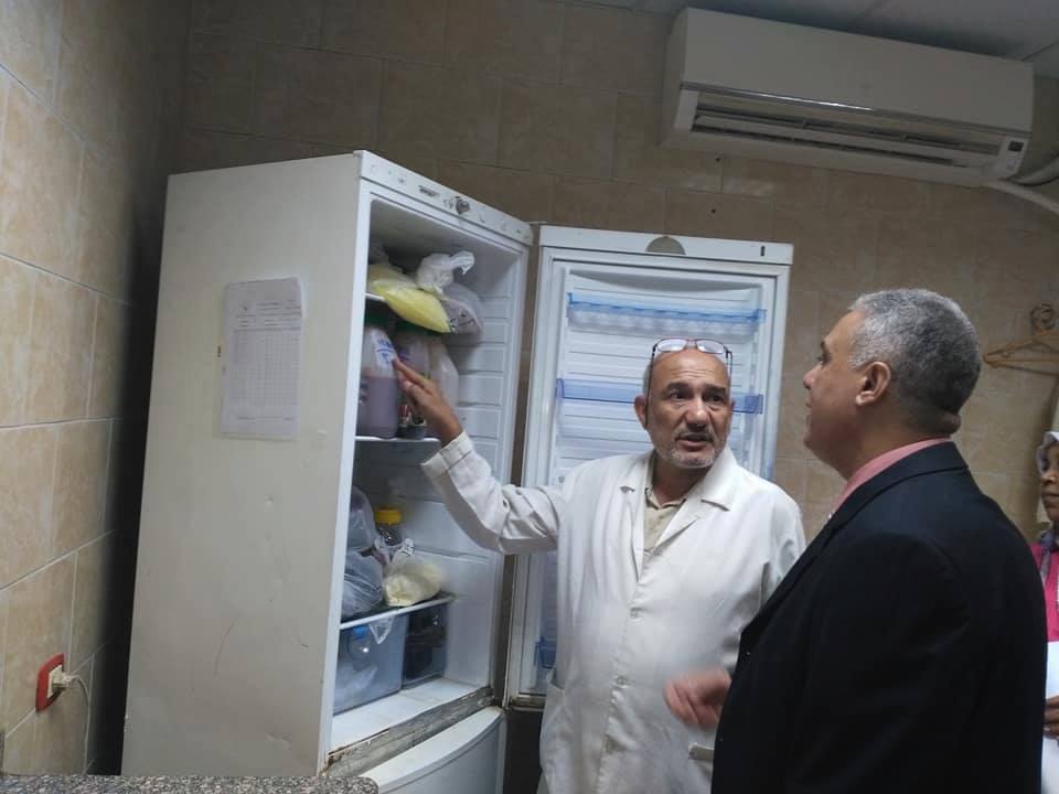 بالصور.. ” حجازى ” وكيل وزارة الصحة يتفقد المعامل الرئيسية بالإسكندرية