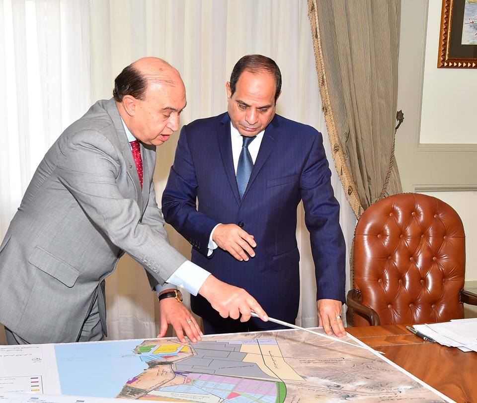 الرئيس السيسى يجتمع مع الفريق مهاب مميش