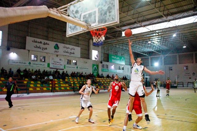 عاشور لاعب العميد نجم الجولة العشرة من دوري جوال في غزة