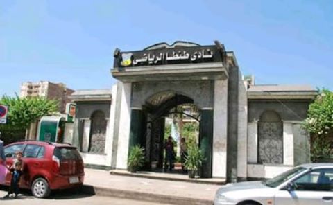 إصابه عامل بحروق بسبب اشتعال خط غاز طبيعى بنادى طنطا الرياضى.
