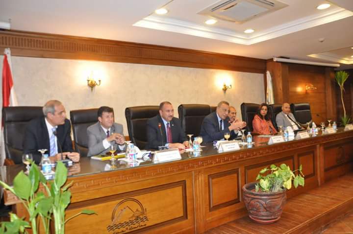 تفعيل منظومة الشكاوى الحكومية الموحده بالجيزة  