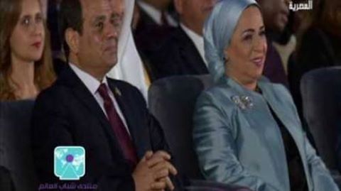 قرينة الرئيس السيسي تشارك في منتدى شباب العالم بشرم الشيخ